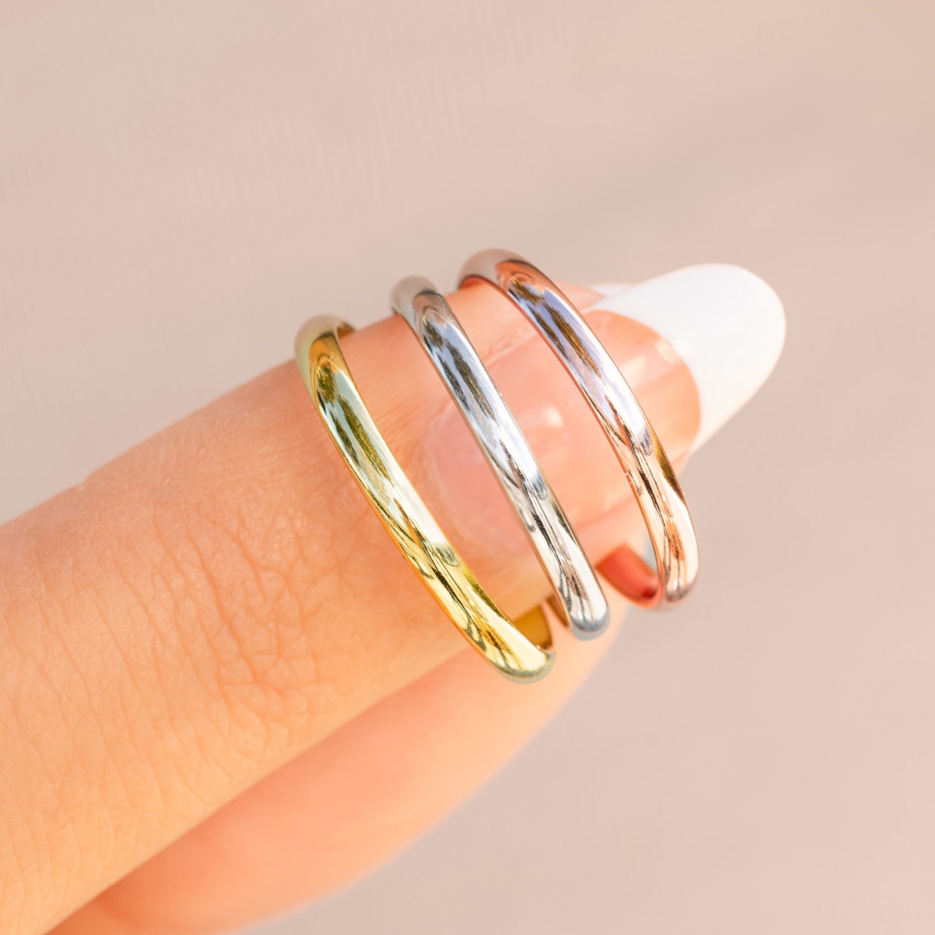 Slim Minimal wedding bands in Gold, Silver and Rose Gold