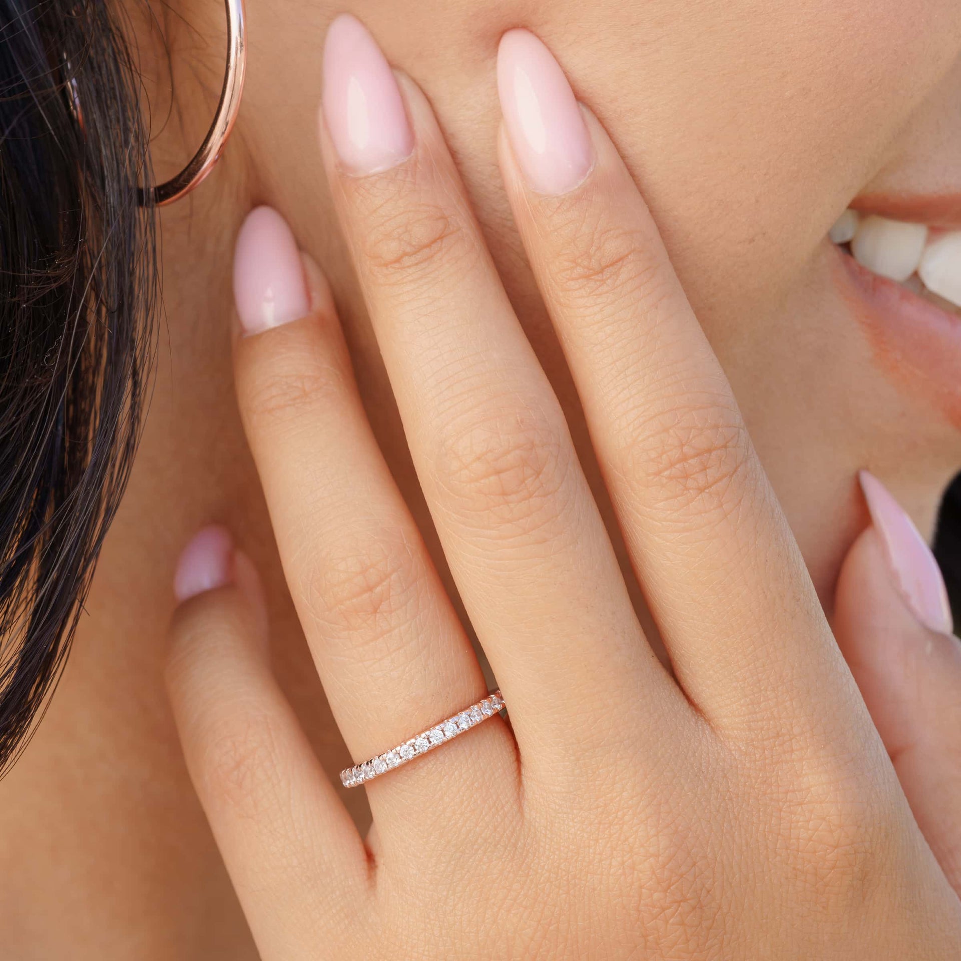 woman wearing affordable rose gold wedding band