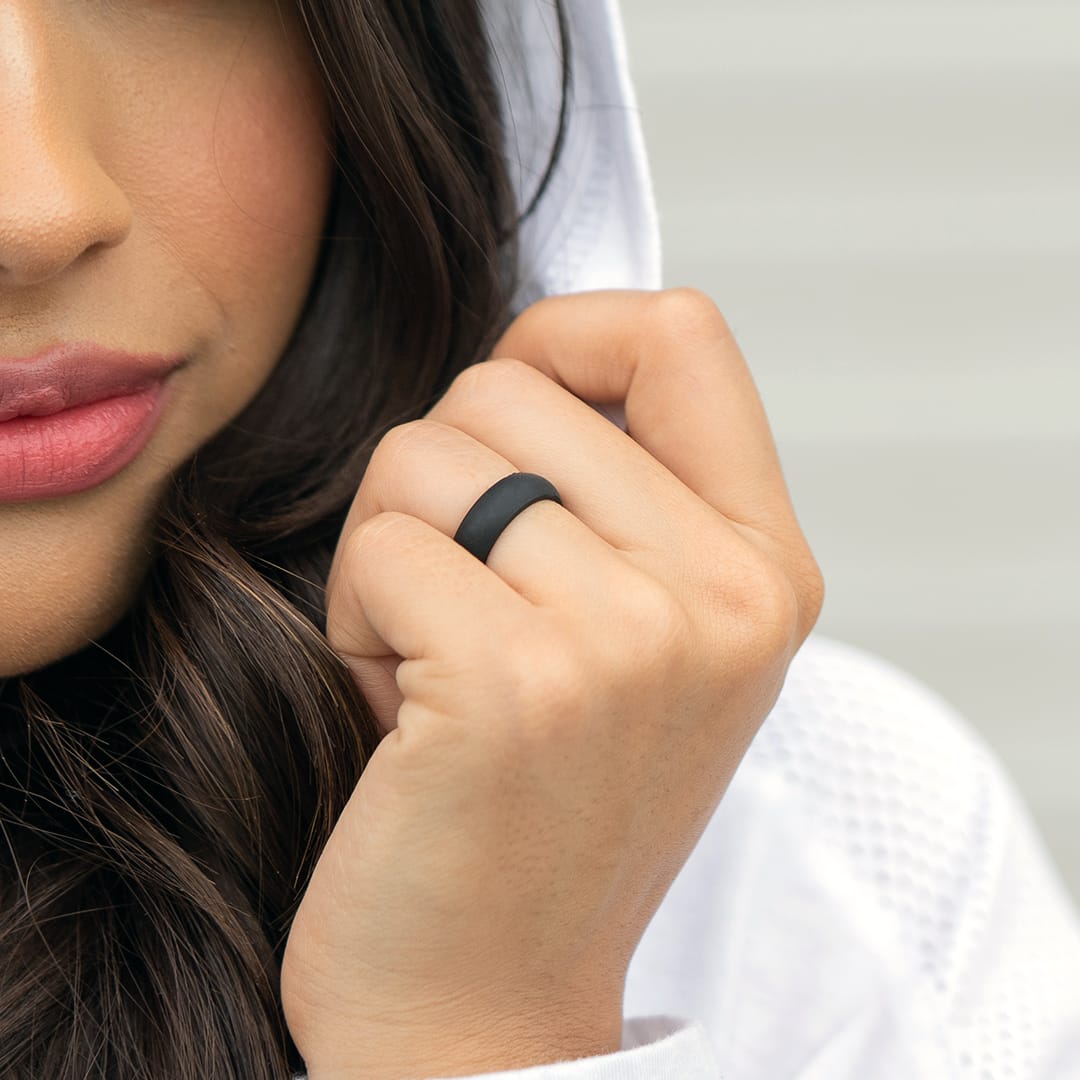 black silicone wedding ring called the flex