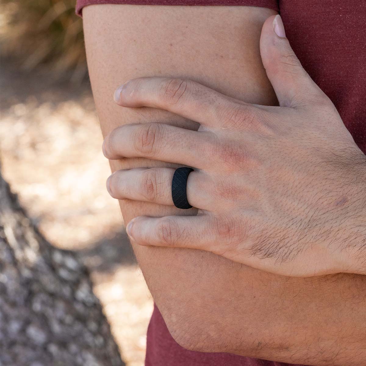 Black flexible silicone ring for men