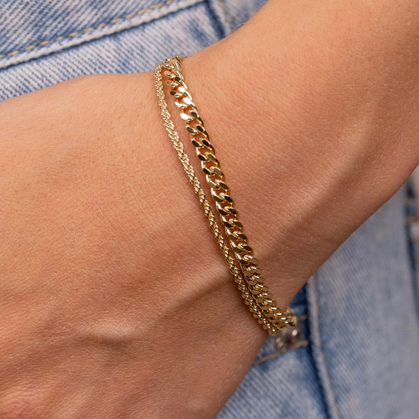 Stackable gold chain bracelets