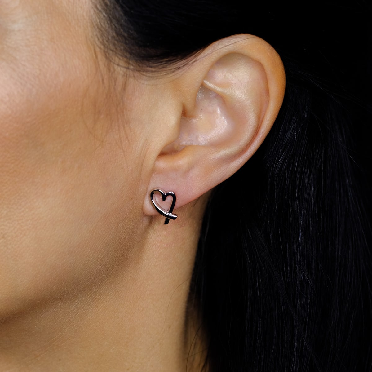 heart shaped silver earrings